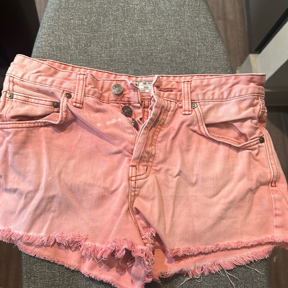Pink High-Waisted Denim shorts